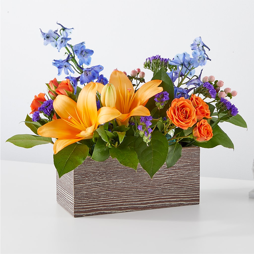 Radiant Citrus Box Bouquet – Russ, Lincoln NE