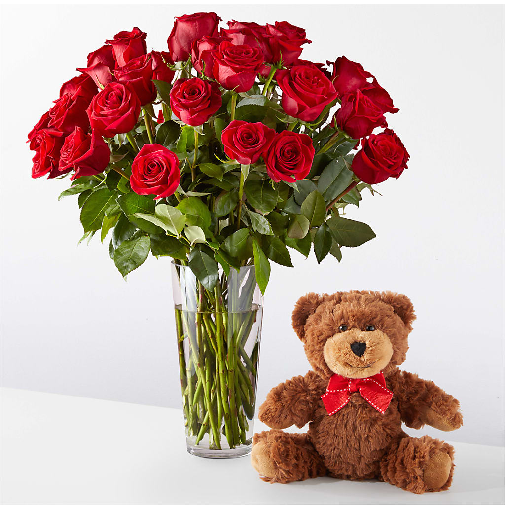 Romantic Long Stem Red Rose Bouquet Bundles – Russ, Lincoln NE
