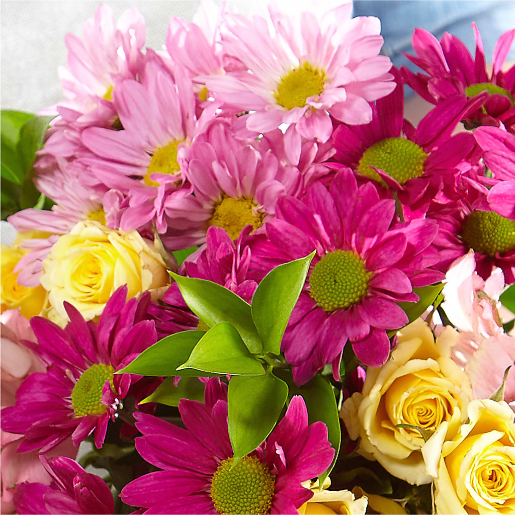 Florist Original Mixed Bouquet – Russ, Lincoln NE