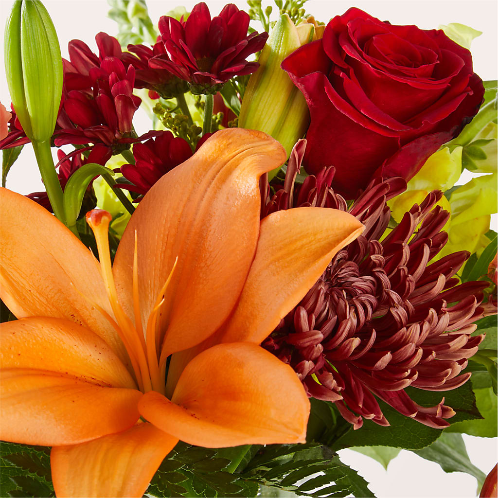 Sweater Season - A Florist Original – Russ, Lincoln NE