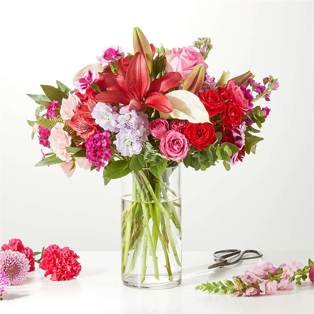 Swooning Over You - A Luxury Florist Original – Russ, Lincoln NE