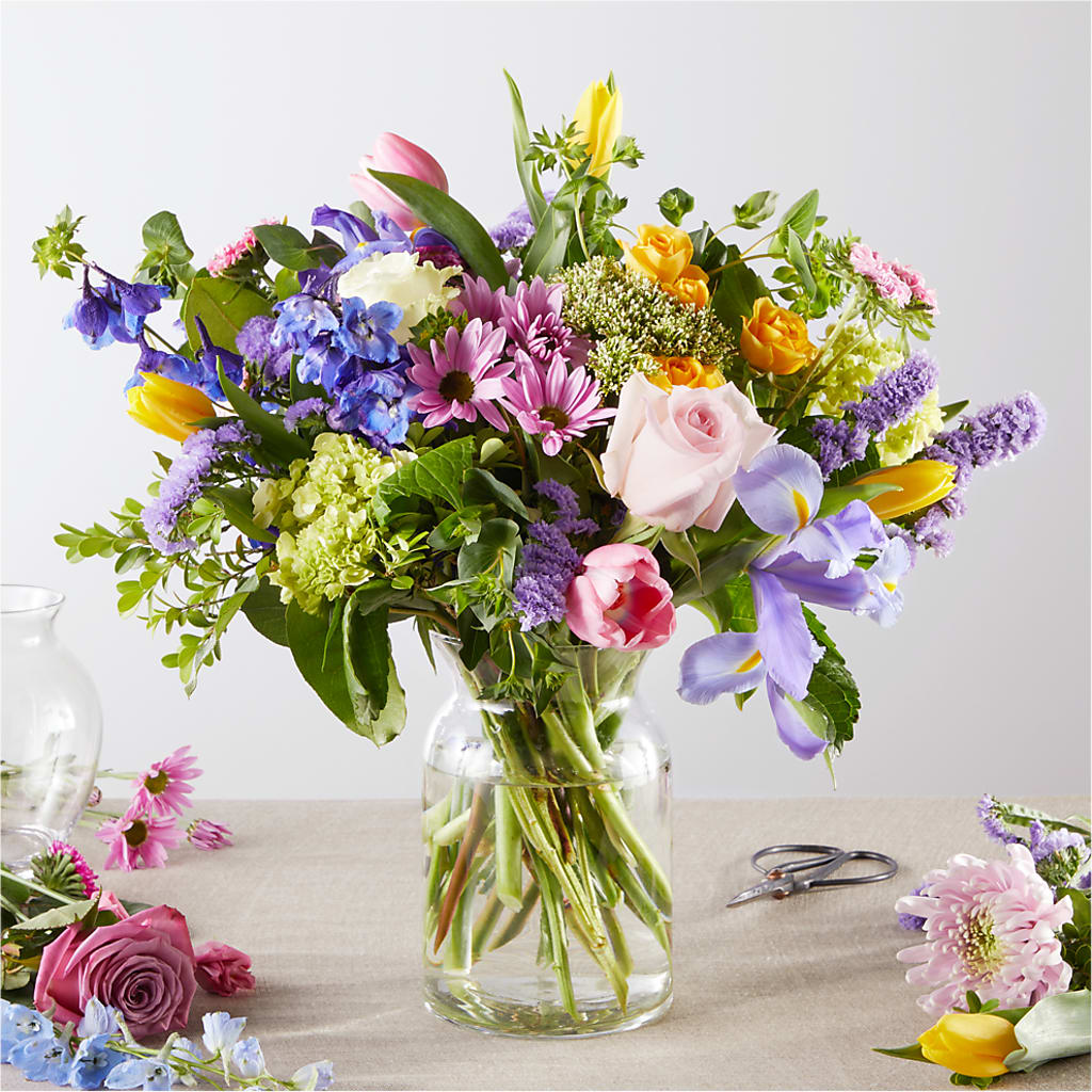 Pastel Tradition - A Florist Original – Russ, Lincoln NE
