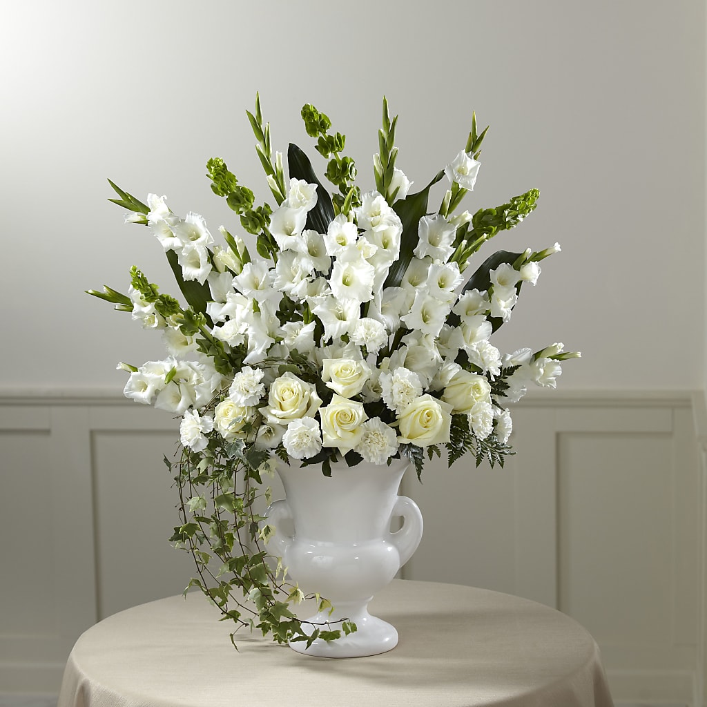 Fond Reflections Arrangement – Russ, Lincoln NE