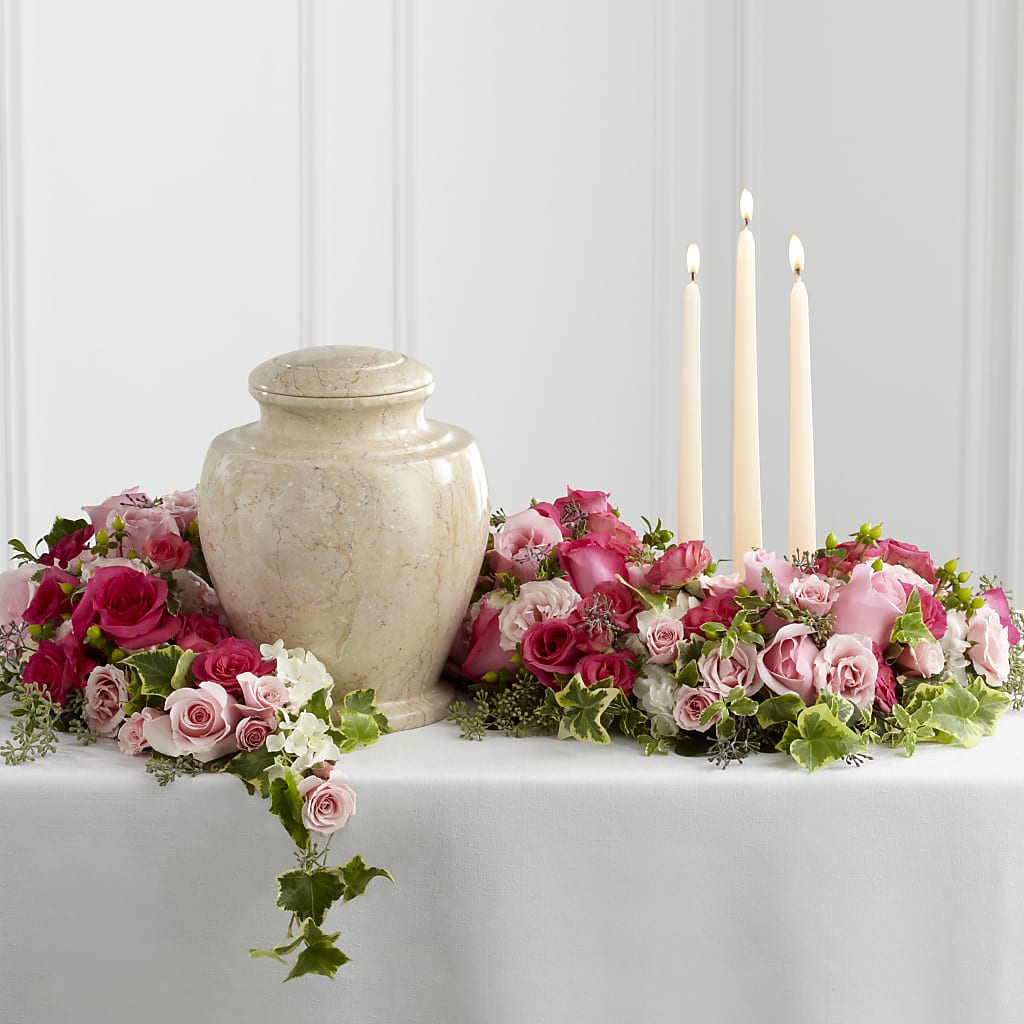 Remembrance Arrangement – Russ, Lincoln NE