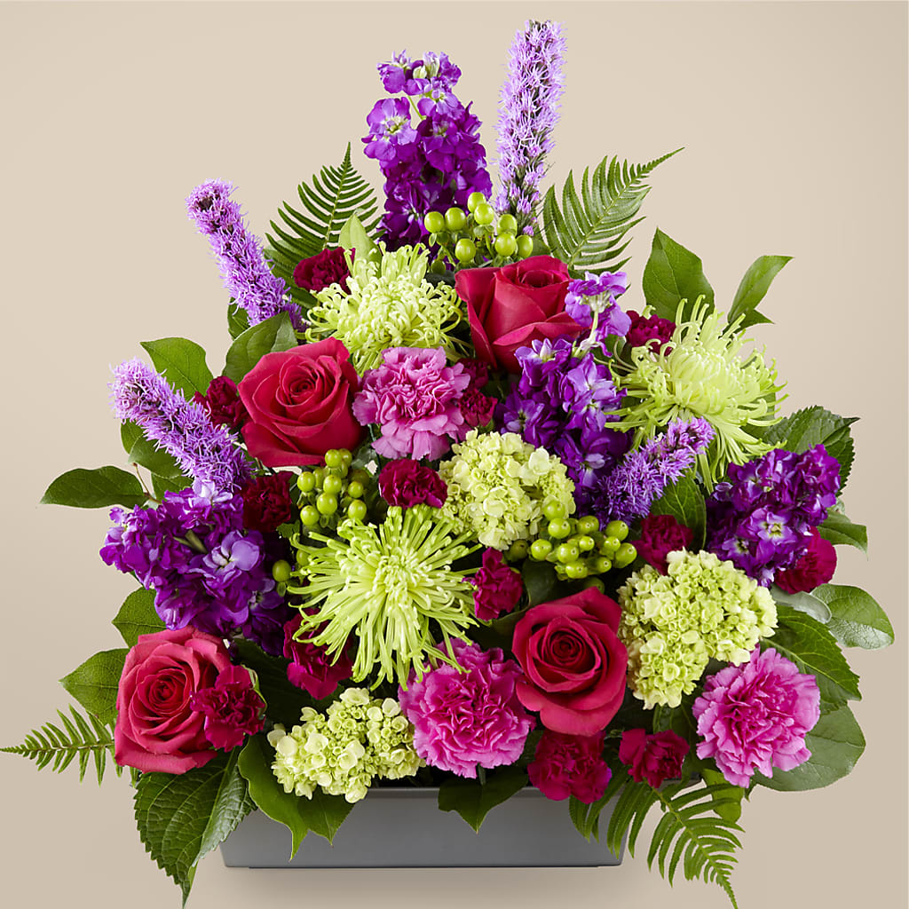 Warm Embrace Arrangement – Russ, Lincoln NE
