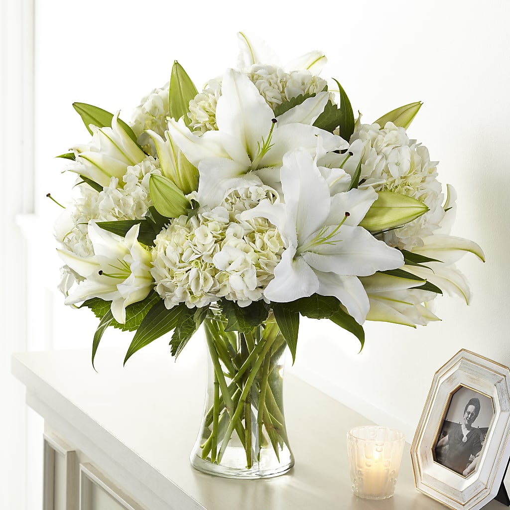 Compassionate Lily Bouquet – Russ, Lincoln NE