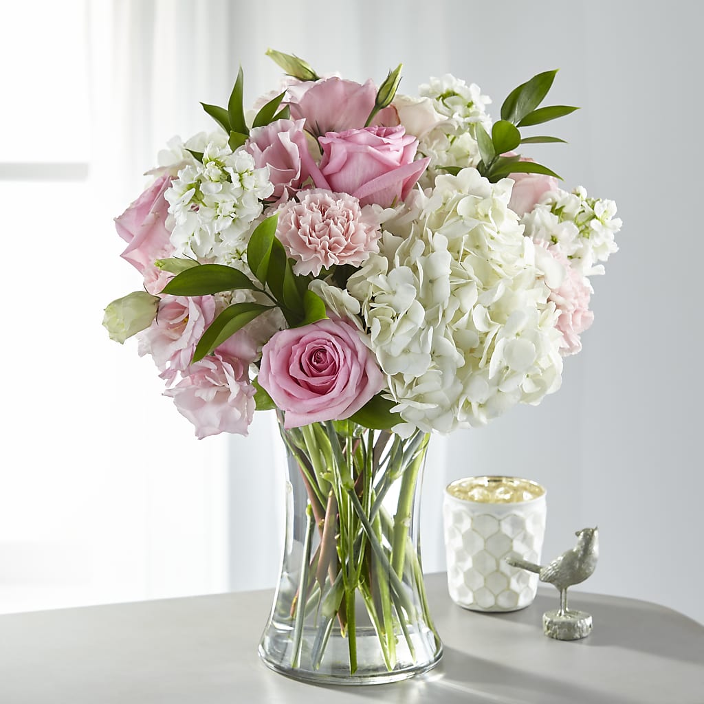 Guiding Grace Bouquet – Russ, Lincoln NE