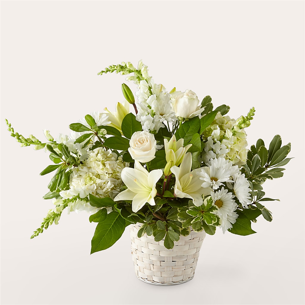 Ivory Elegance Floral Basket – Russ, Lincoln NE