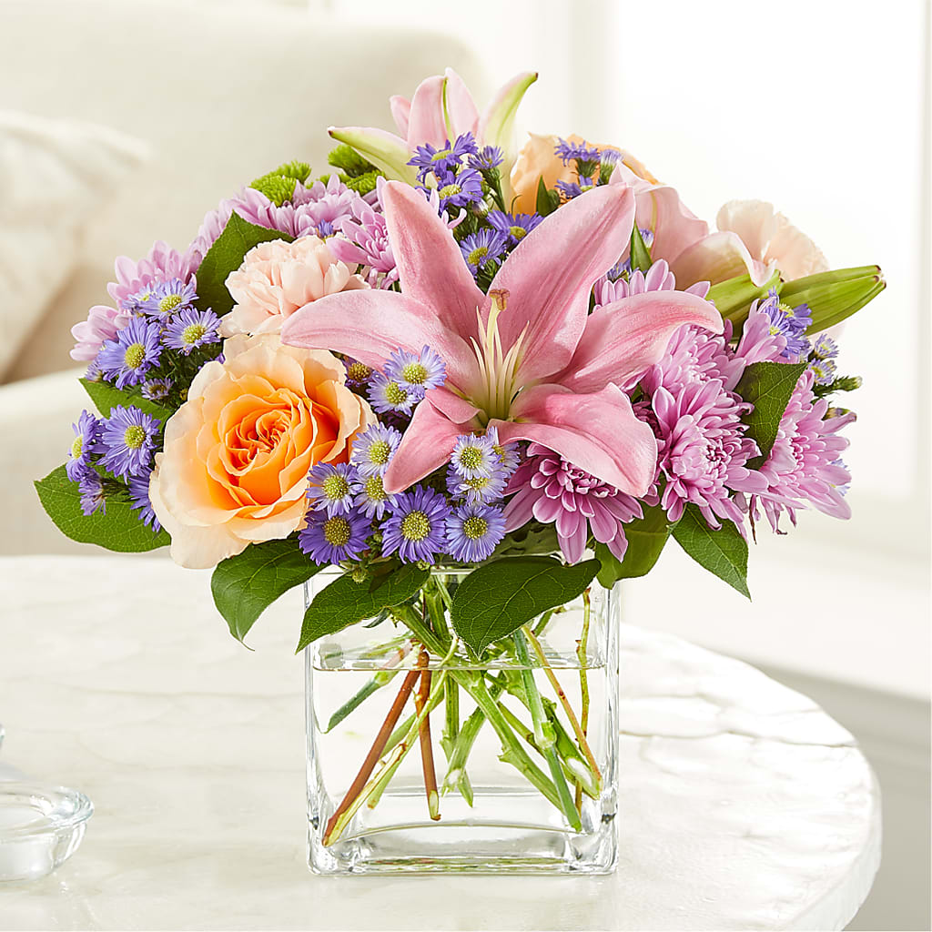Delicate Details Bouquet – Russ, Lincoln NE