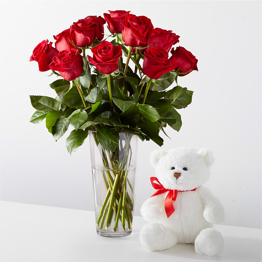 Romantic Long Stem Red Rose Bouquet Bundles –  Russ, Lincoln NE