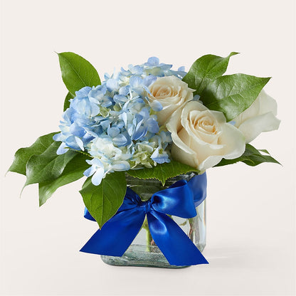 Sky Blue Delight Bouquet –  Russ, Lincoln NE