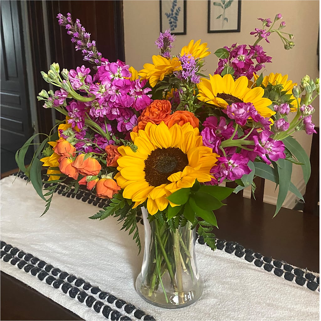 Rays of Life Bouquet –  Russ, Lincoln NE