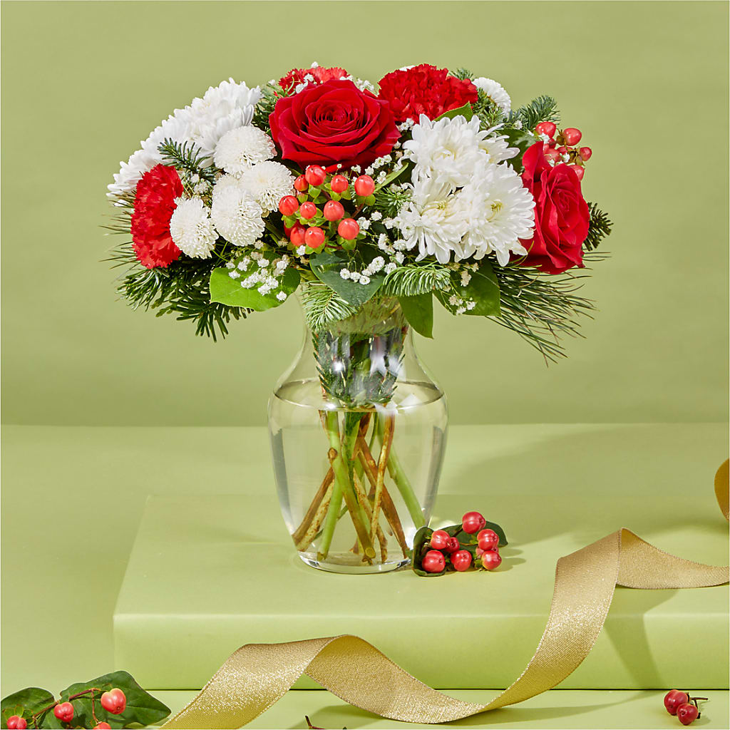 Chance of Flurries Bouquet –  Russ, Lincoln NE