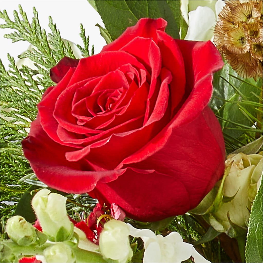 Deck the Halls Bouquet –  Russ, Lincoln NE
