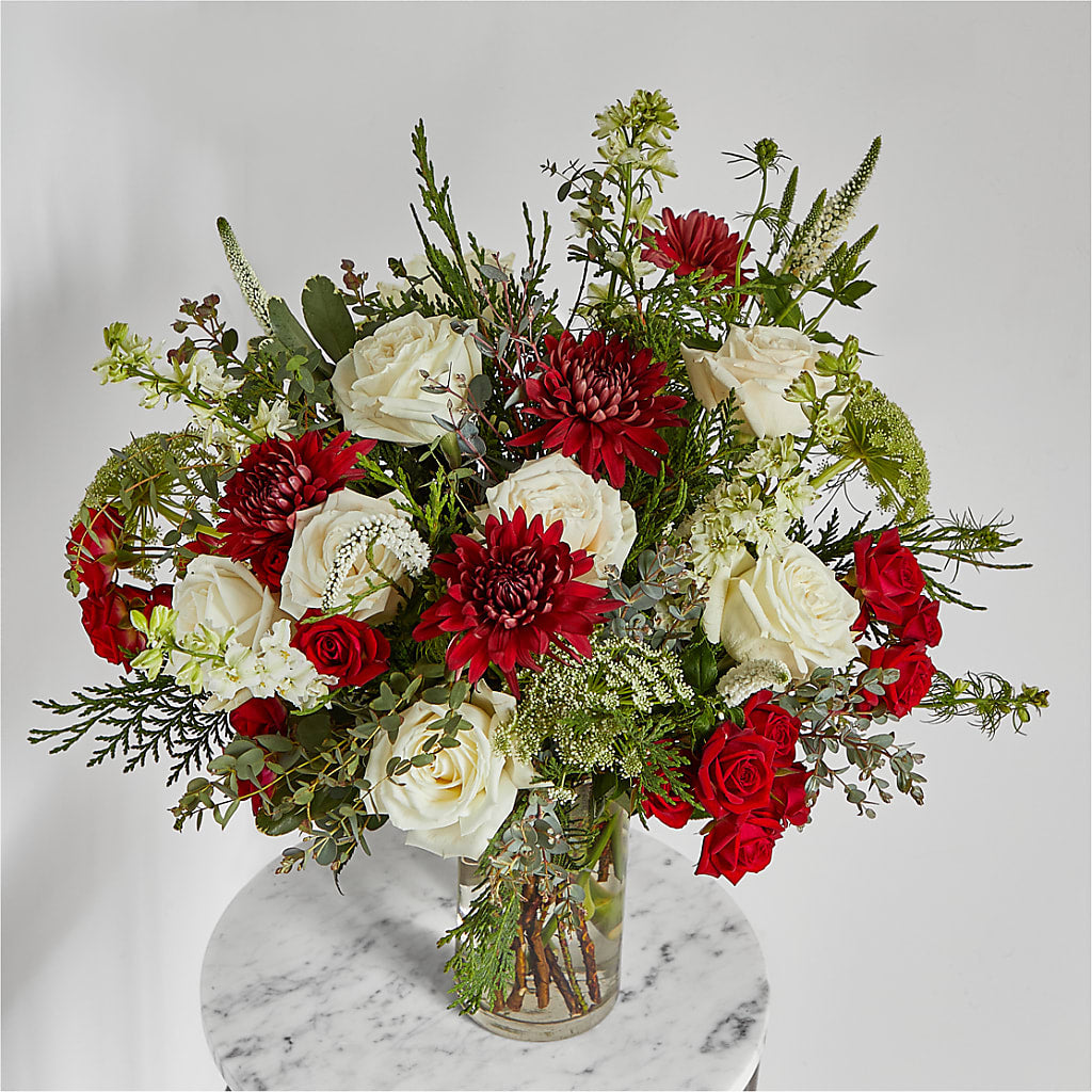 Favorite Traditions Bouquet –  Russ, Lincoln NE