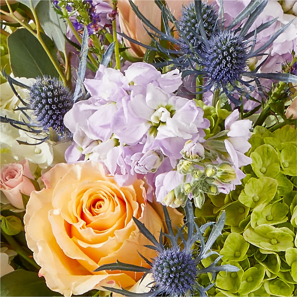 Porch Swing Bouquet –  Russ, Lincoln NE