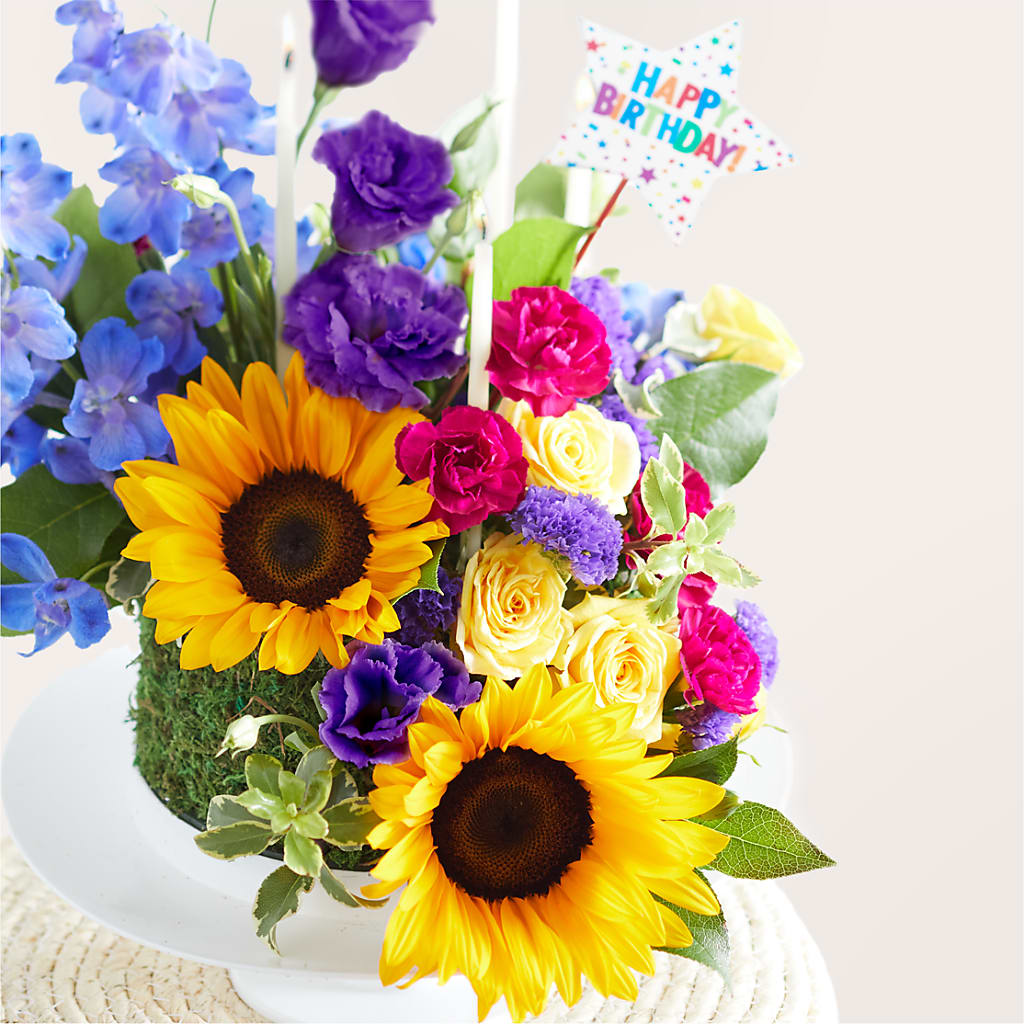 Star of the Day Floral Cake –  Russ, Lincoln NE